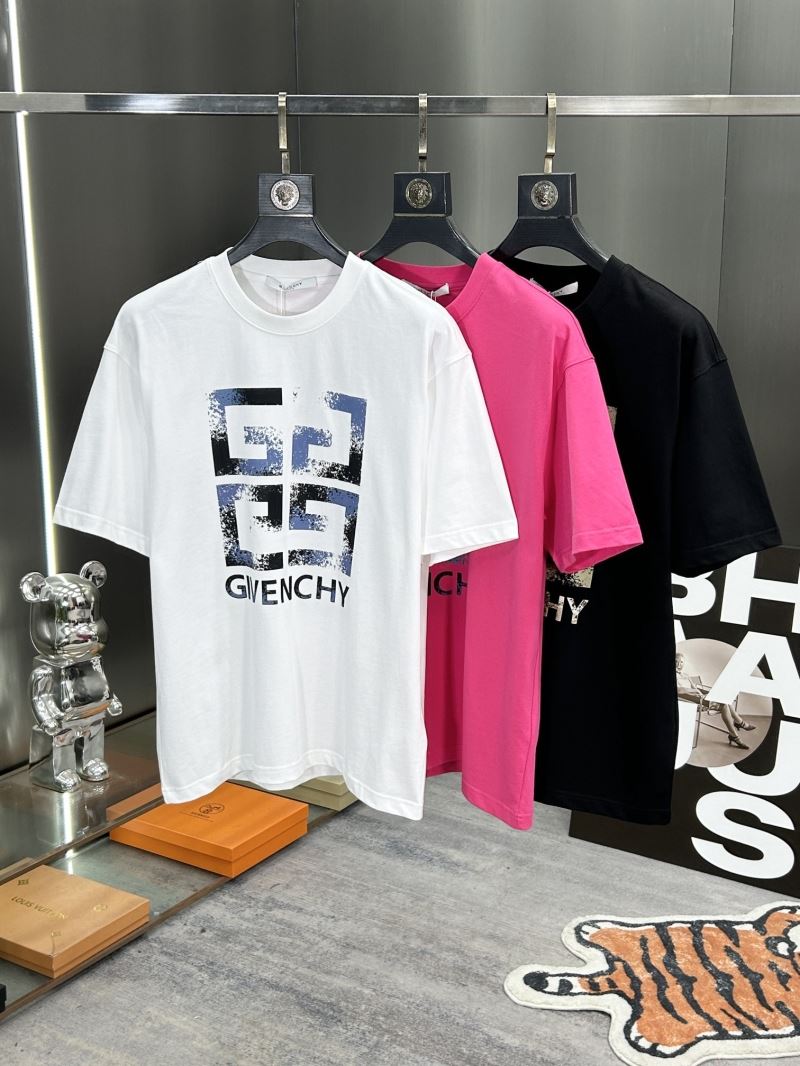 Givenchy T-Shirts